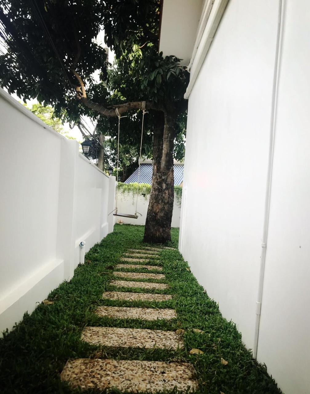 维维小屋别墅度假酒店 Nai Harn 外观 照片